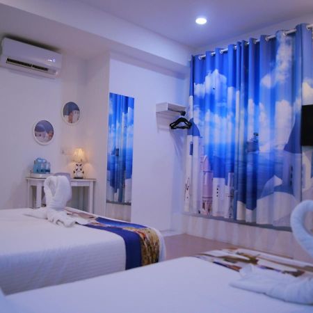 ซันโตรินี โฮเต็ล มะละกา Hotel Malacca ภายนอก รูปภาพ